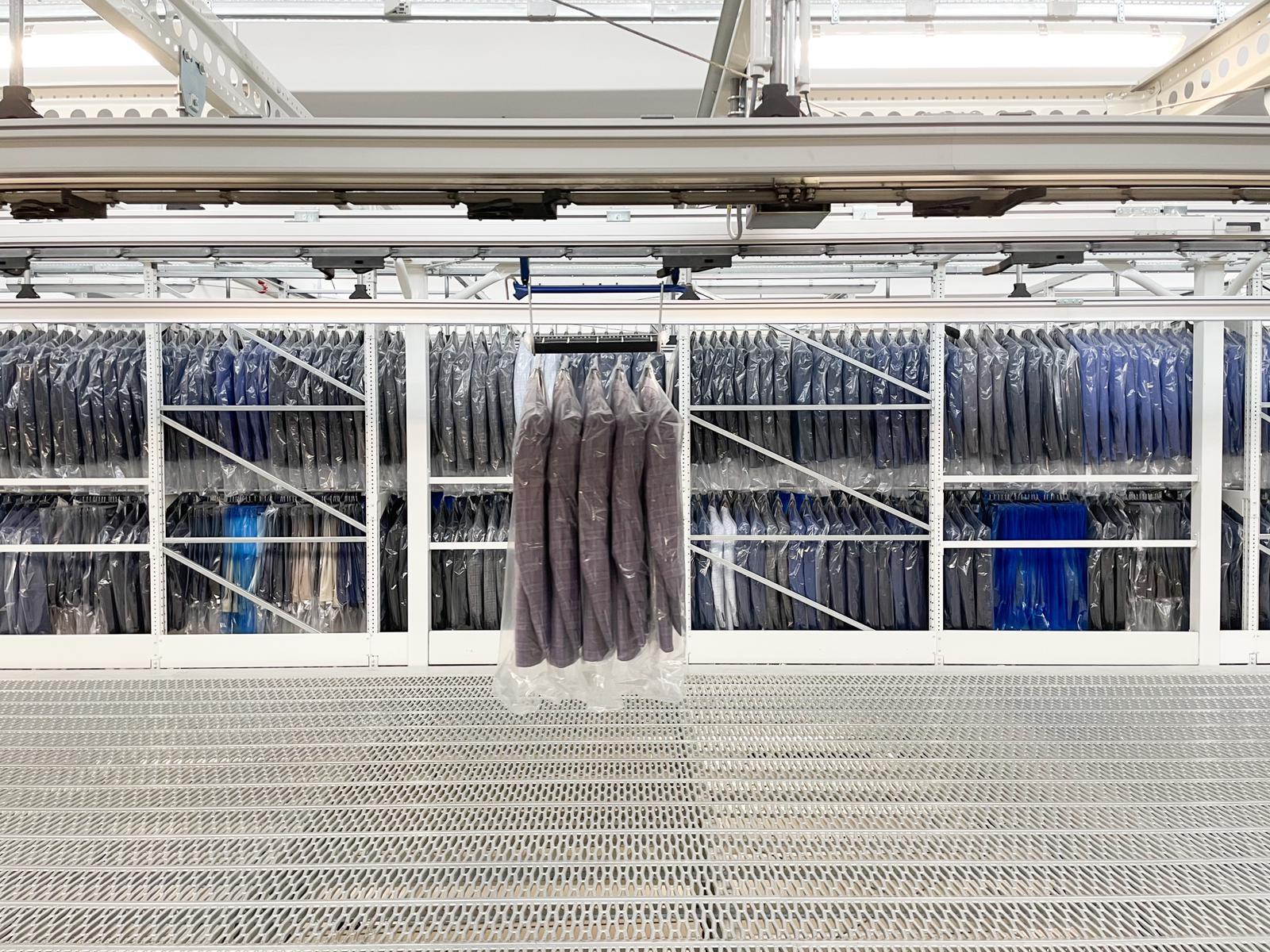 Sistemas de manipulación integrada para el sector de la moda y el diseño